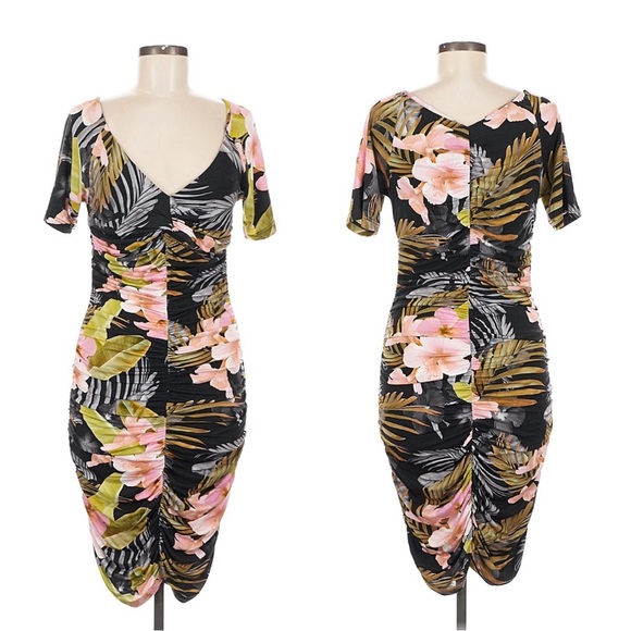 Favorite Daughter The Bad Decisions Tropical Ruched Midi Bodycon Dress Medium - Picture 2 of 6